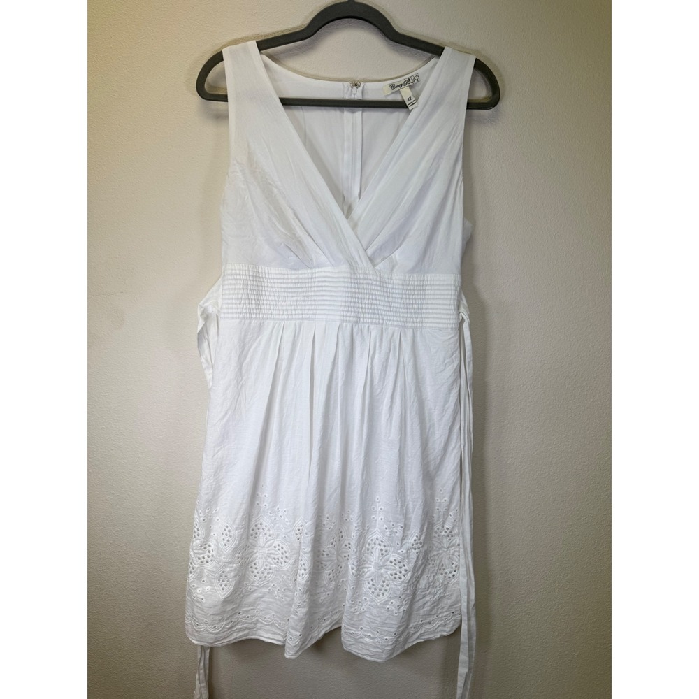 Corey P White Cotton Eyelet Smocked Empire Waist V-Neck Sun Dress Size 12